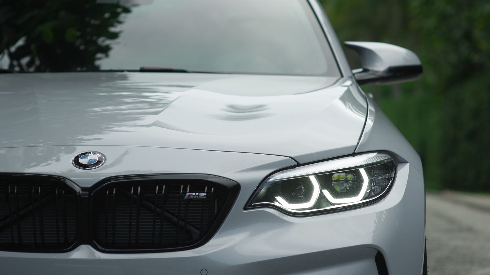 files/bmw_car_gray_214021_1600x900_d387b0a0-6932-4624-8160-cec63fd7b7d7.jpg